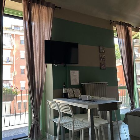 Bon Bon Del Corso Con Terrazzo E Aria Condizionata Daire Asti Dış mekan fotoğraf